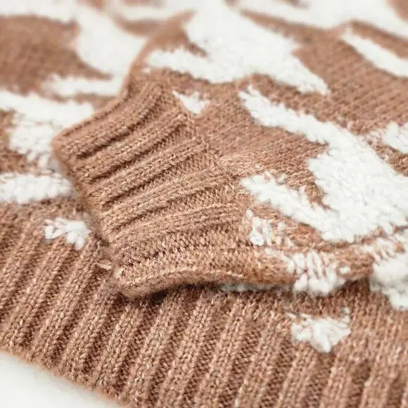 Line & Dot Houndstooth Sweater - Picture 7 of 16